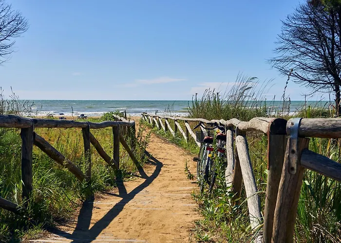 Seafront Luminous Flat In Bibione-beahost Bibione