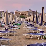 アパート Seafront Luminous Flat In Bibione-beahost *